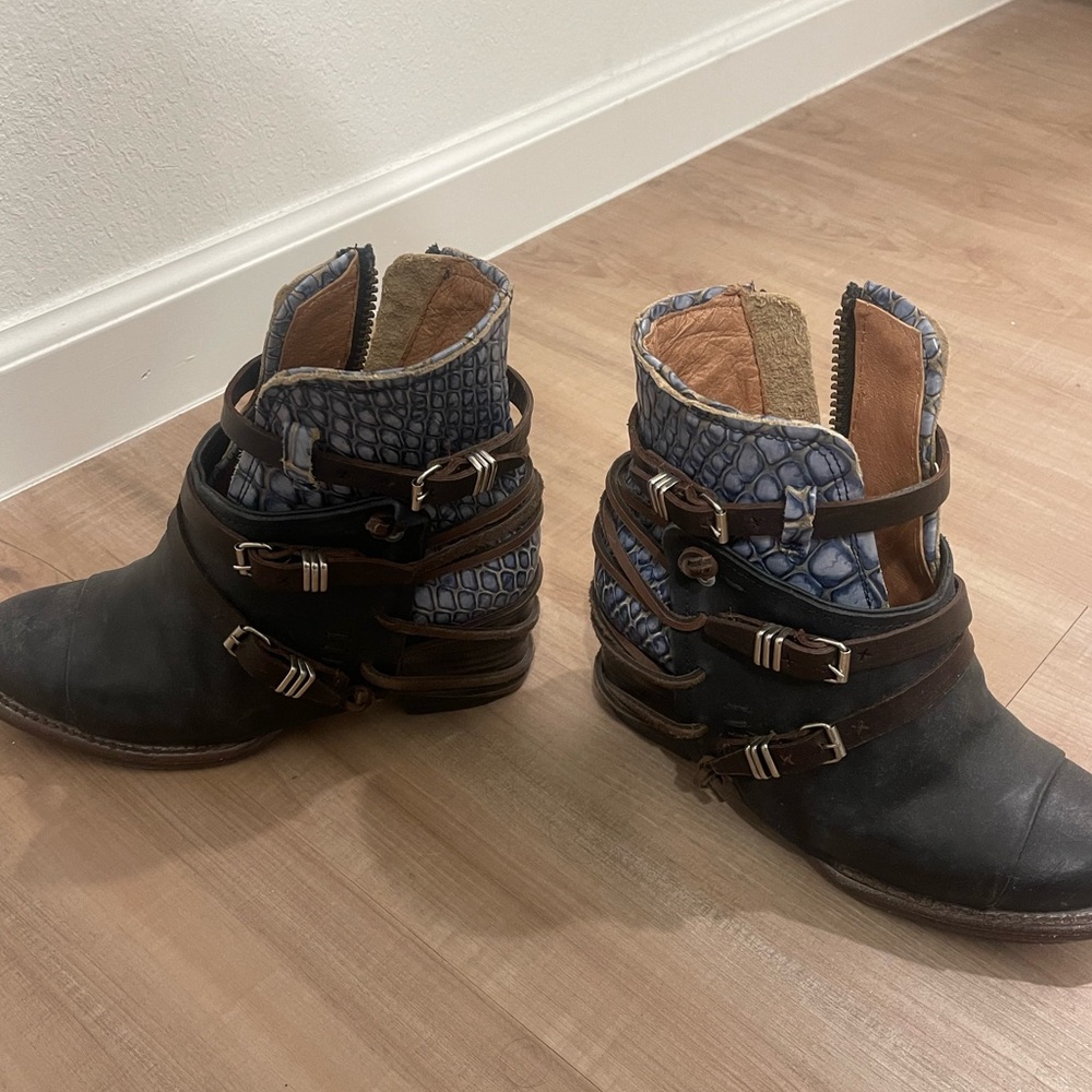 Freebird Crue Navy